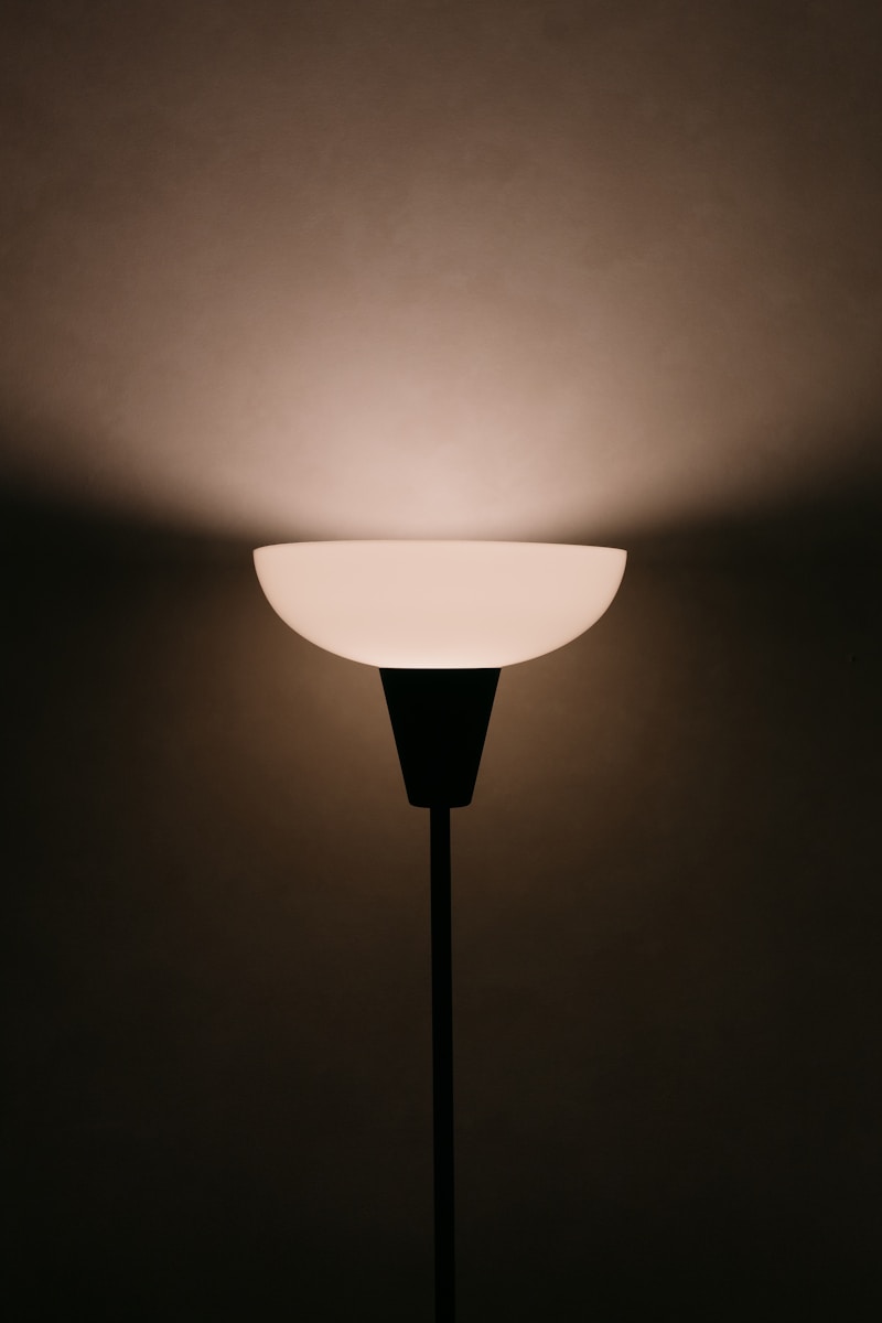 Exploring Minimalist Illumination Concepts: A Guide to Elegant Lighting Design