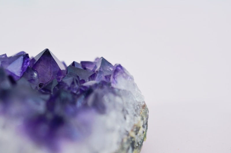 Exploring Classic and Modern Crystal Blends: A Comprehensive Guide