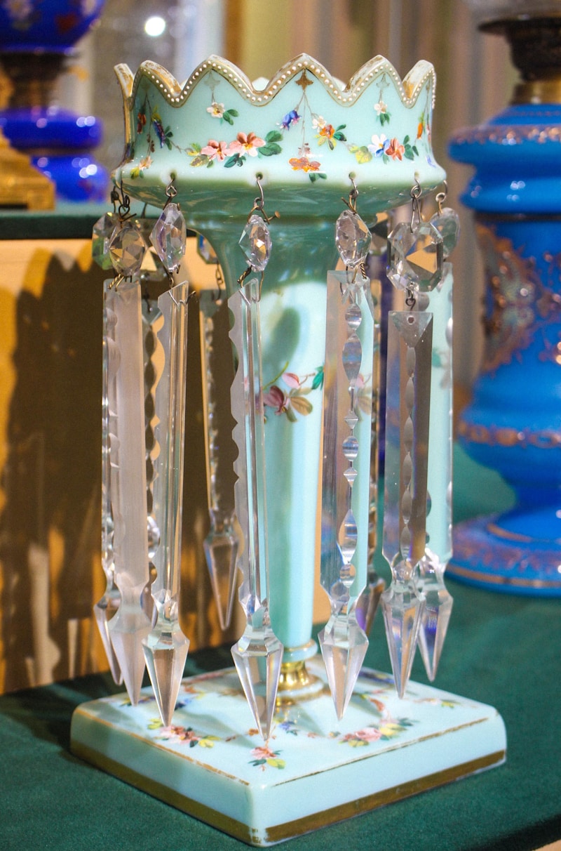 Exploring Vintage Crystal Lighting Aesthetics: A Timeless Elegance for Your Space