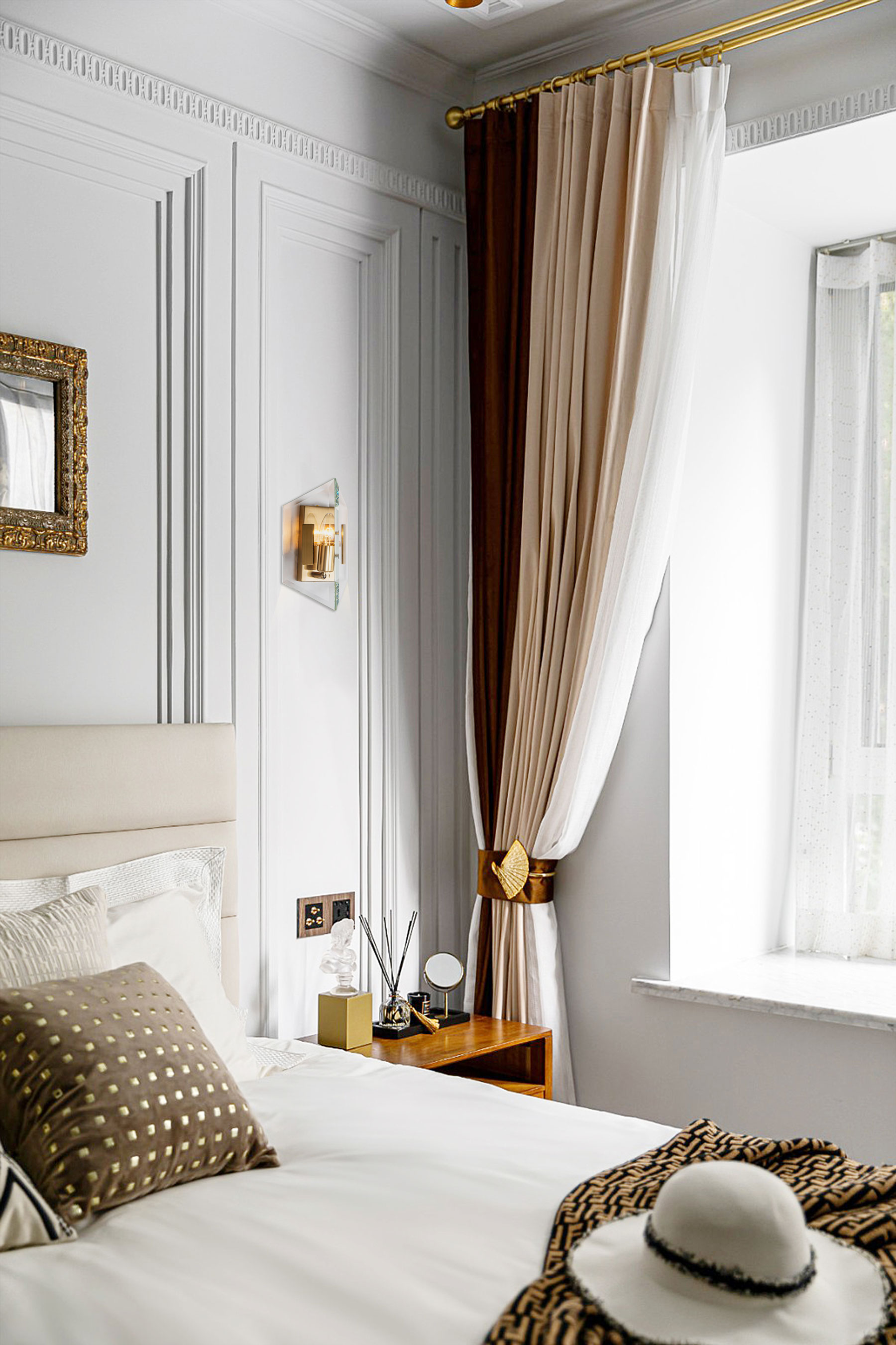 The Allure of Brass Mirrors: A Comprehensive Guide