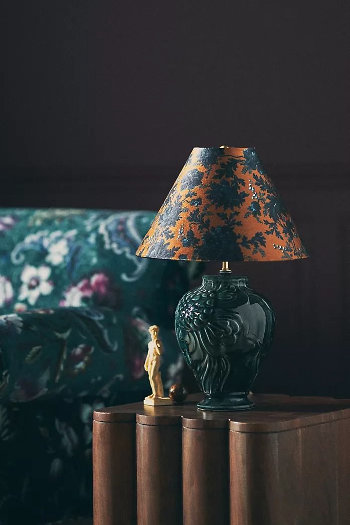 lamp supplier：The Enchantment of Korean Porcelain-Texture Table Lamps: A Comprehensive Guide